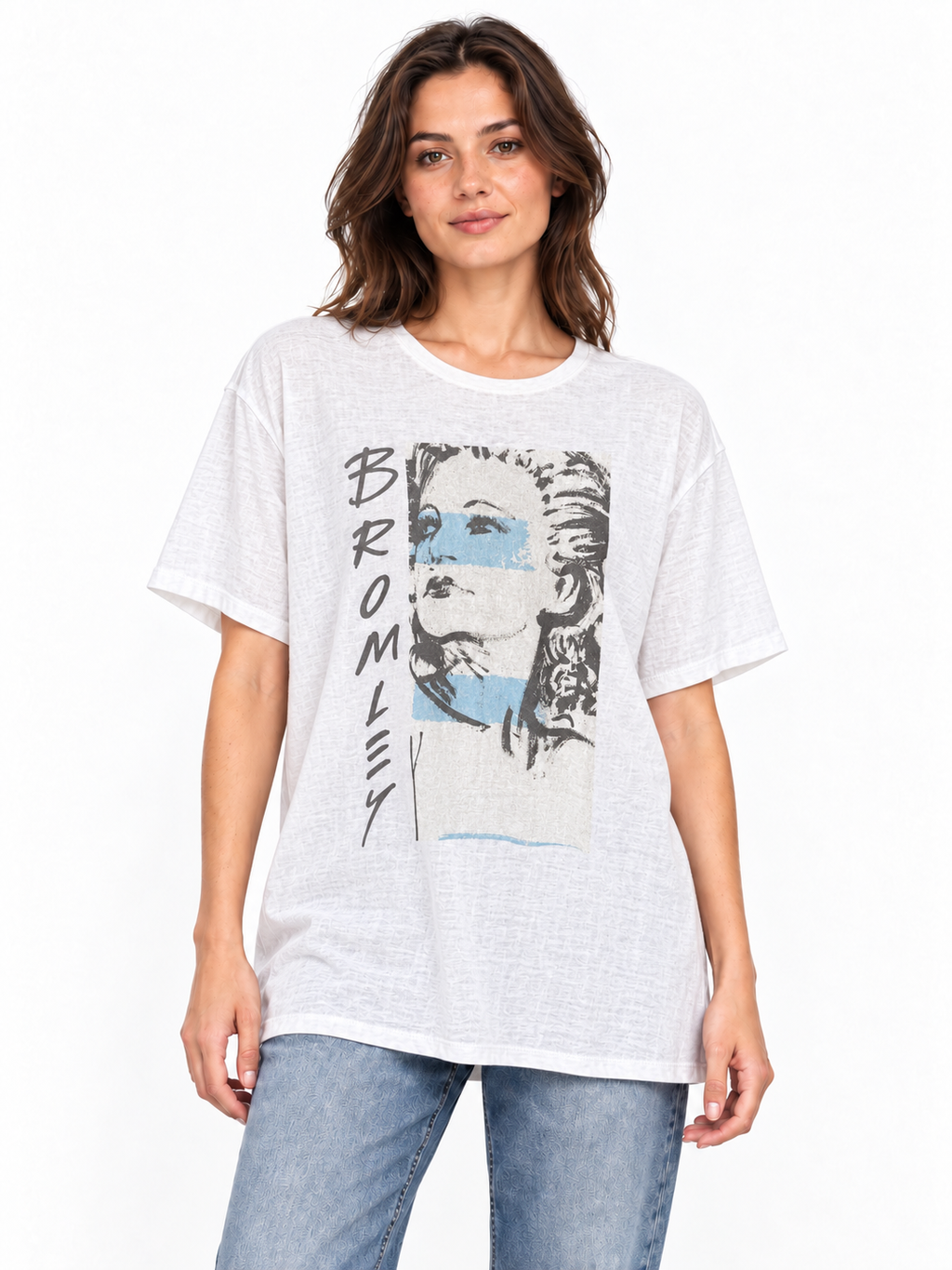 David Bromley Blue Portrait white 100% linen T-shirt worn by a model with blue jeans