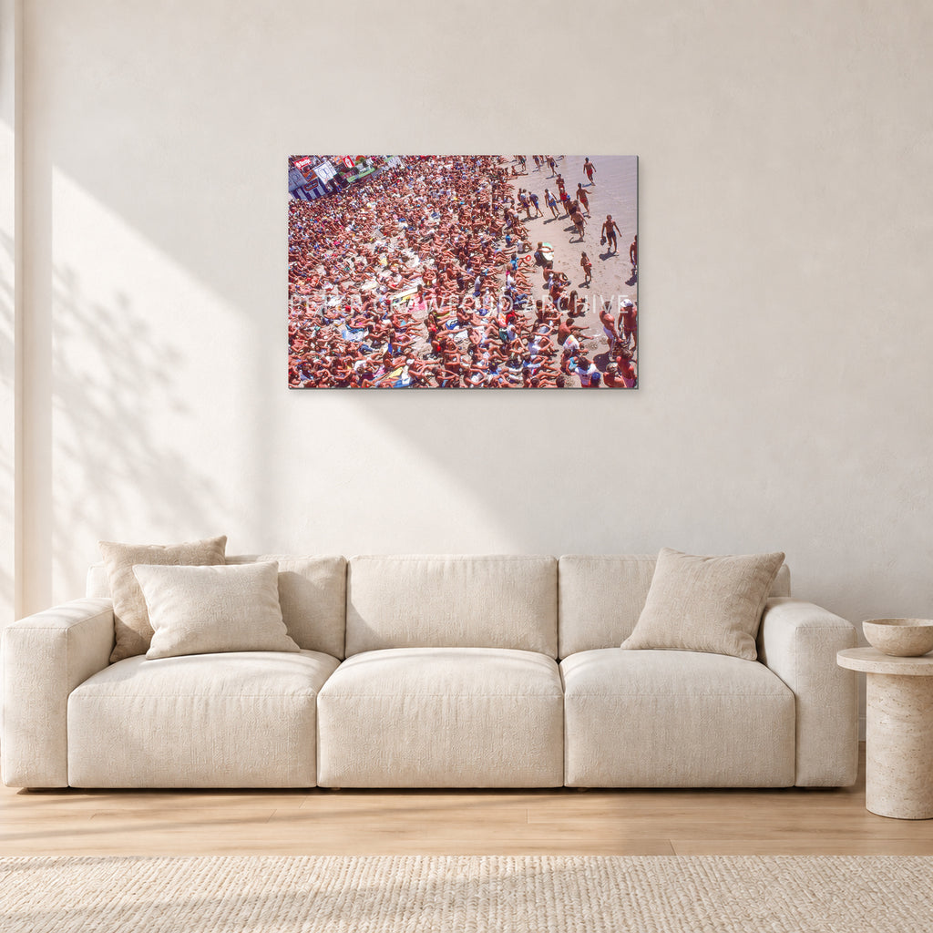 Op Pro Crowd 85 by Peter Crawford — 90 × 60 cm, aluminium-mounted resin print, shown in a light minimalist living room.