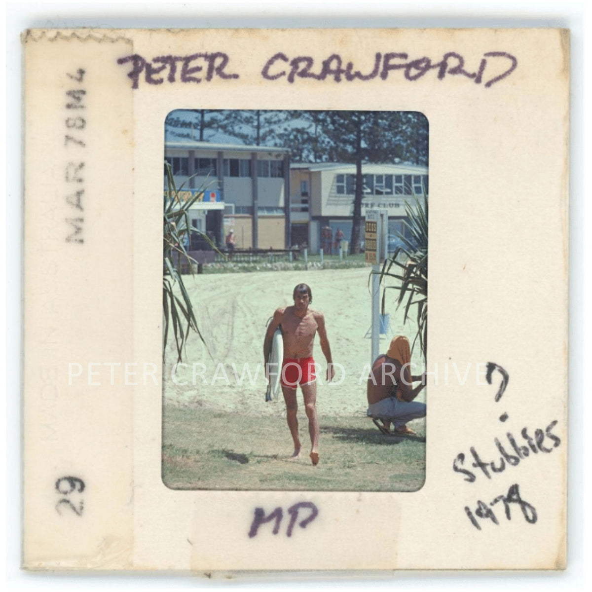 Michael Peterson walks the beach during the 1978 Stubbies Surf Classic at Burleigh Heads. Peter Crawford Archive.